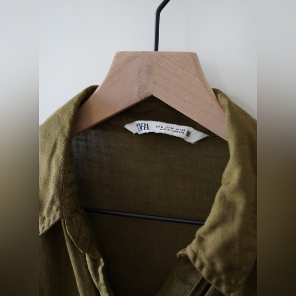 Zara 100% Linen Oversized Shirt in Khaki - Picture 5 of 10